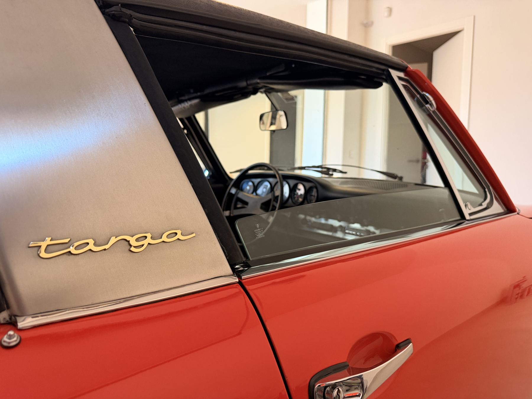 Stainless Targa bar and door